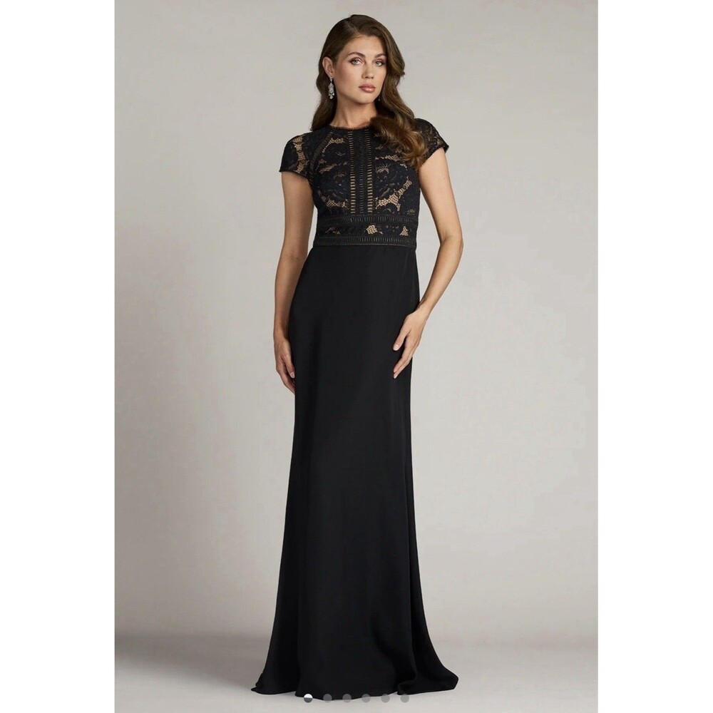 Tadashi Shoji Black Catrine Lace Bodice Gown Dress Women’s Size 10